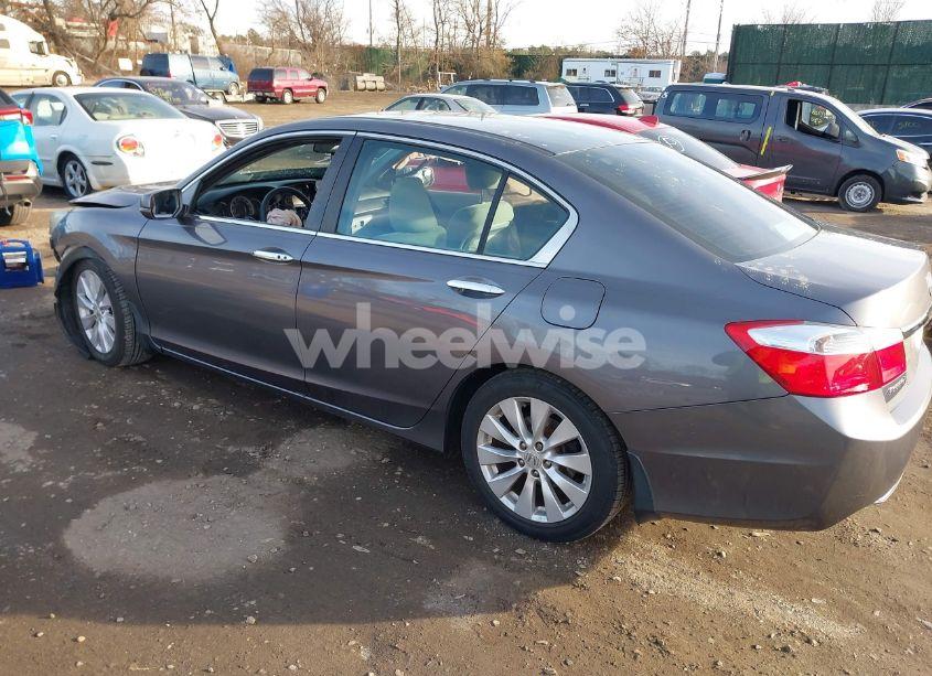Photo 3 of 2014 Honda Accord EX (VIN 1HGCR2F70EA120922)