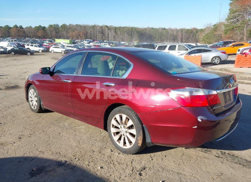 Photo 3 of 2014 Honda Accord EX (VIN 1HGCR2F70EA133833)