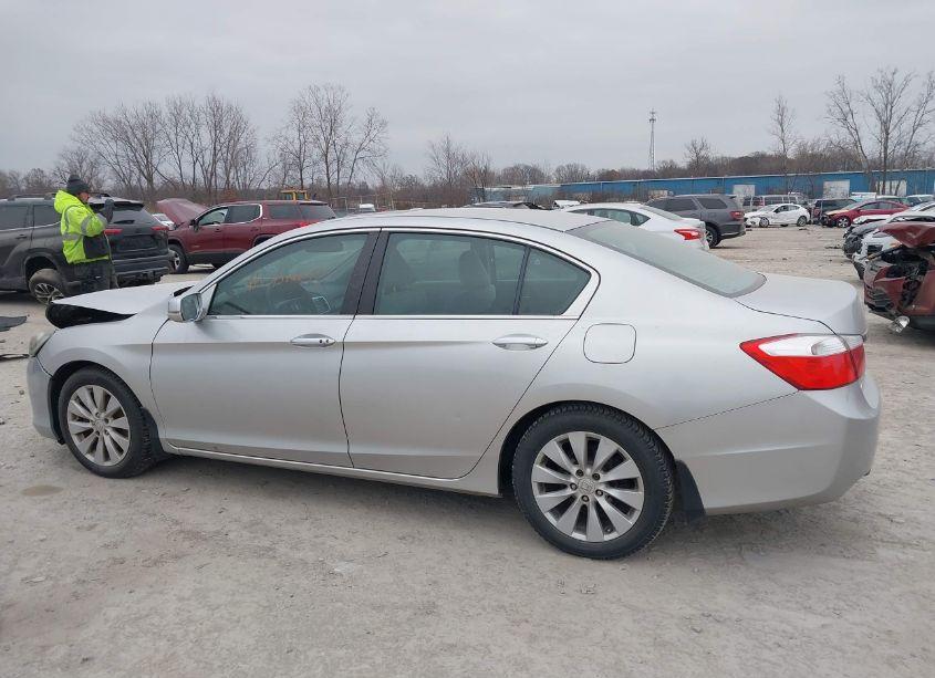Photo 14 of 2014 Honda Accord EX (VIN 1HGCR2F70EA148073)