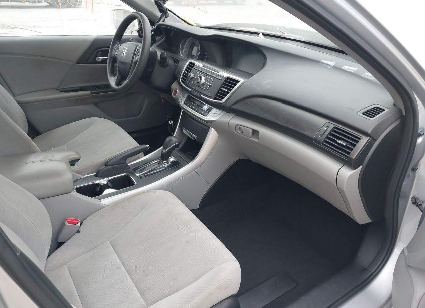 Photo 5 of 2014 Honda Accord EX (VIN 1HGCR2F70EA148073)