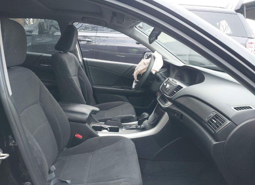 Photo 5 of 2015 Honda Accord EX (VIN 1HGCR2F70FA068810)