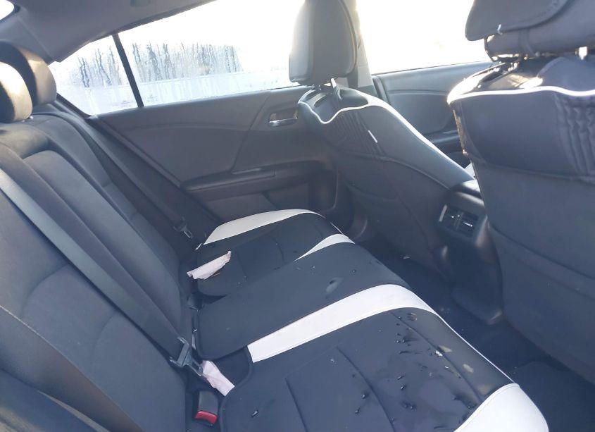 Photo 8 of 2015 Honda Accord EX (VIN 1HGCR2F70FA105077)