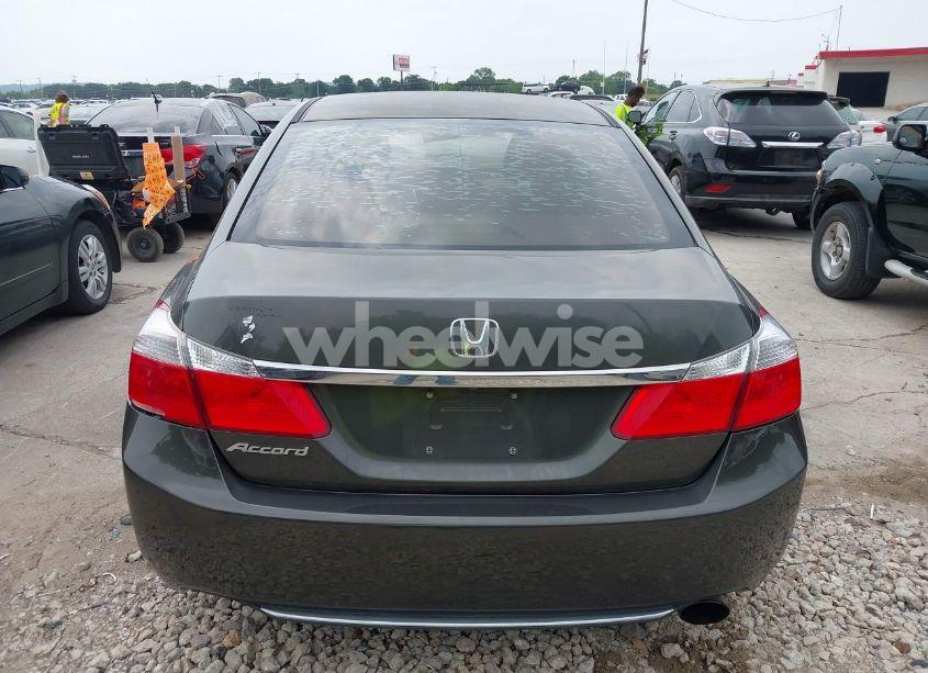 Photo 16 of 2015 Honda Accord EX (VIN 1HGCR2F70FA133400)