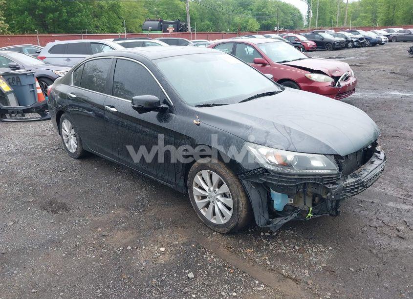 2015 Honda Accord EX (VIN 1HGCR2F70FA169913) main photo