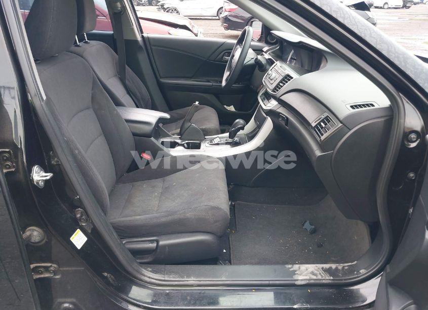 Photo 5 of 2015 Honda Accord EX (VIN 1HGCR2F70FA169913)