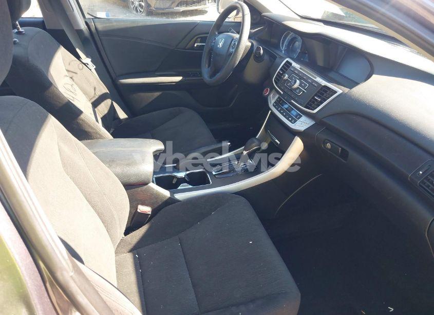 Photo 5 of 2015 Honda Accord EX (VIN 1HGCR2F70FA170026)