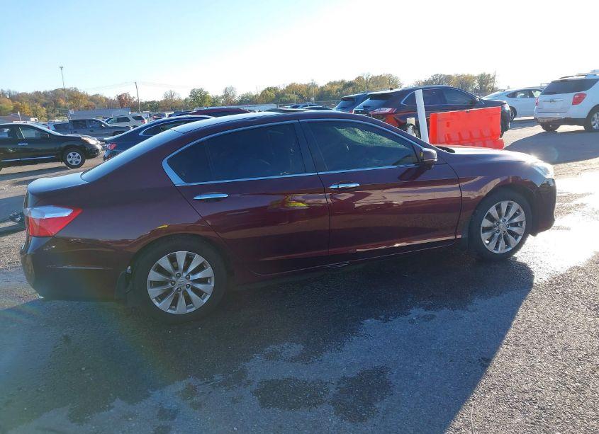 Photo 13 of 2015 Honda Accord EX (VIN 1HGCR2F70FA190874)