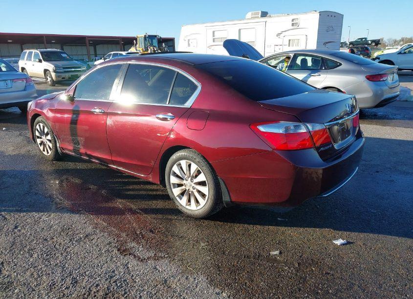 Photo 3 of 2015 Honda Accord EX (VIN 1HGCR2F70FA190874)