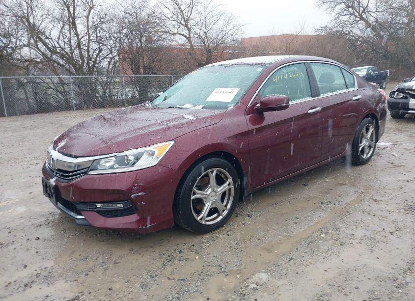 Photo 2 of 2016 Honda Accord EX (VIN 1HGCR2F70GA062331)
