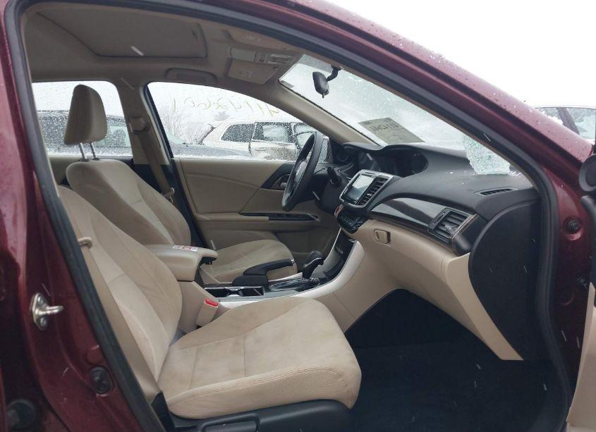 Photo 5 of 2016 Honda Accord EX (VIN 1HGCR2F70GA062331)