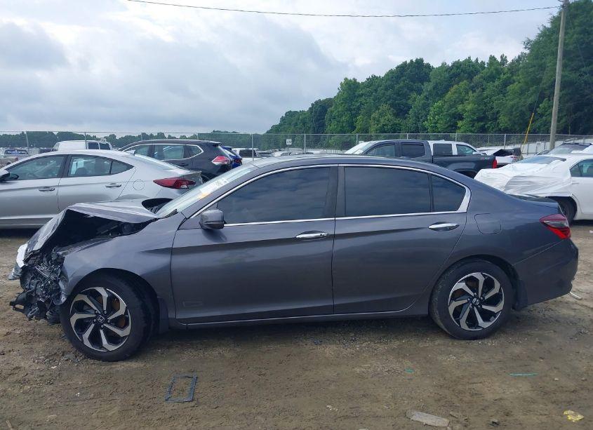 Photo 15 of 2016 Honda Accord EX (VIN 1HGCR2F70GA092509)