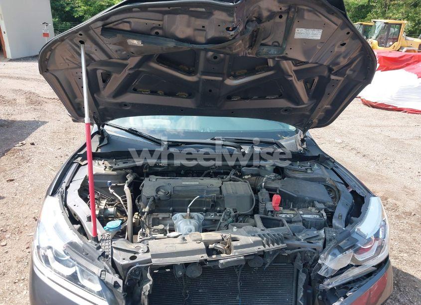 Photo 10 of 2016 Honda Accord EX (VIN 1HGCR2F70GA126562)