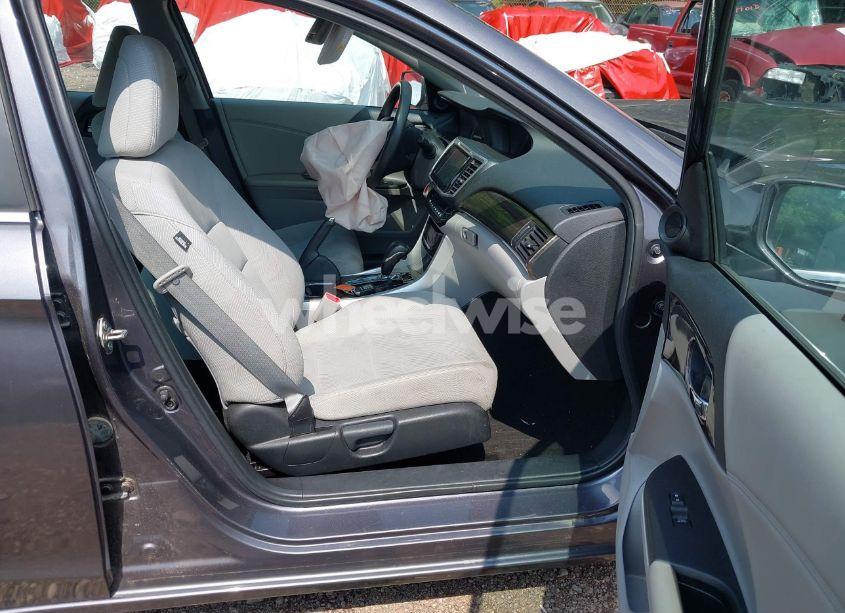 Photo 5 of 2016 Honda Accord EX (VIN 1HGCR2F70GA126562)