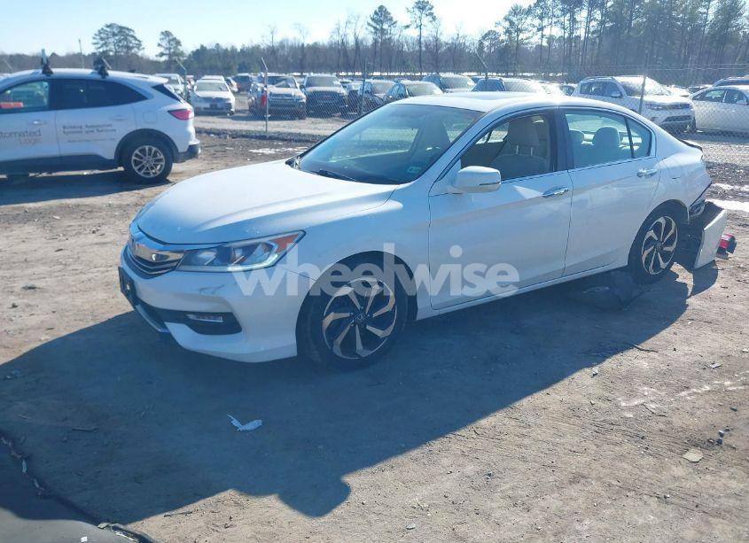 Photo 2 of 2016 Honda Accord EX (VIN 1HGCR2F70GA154944)