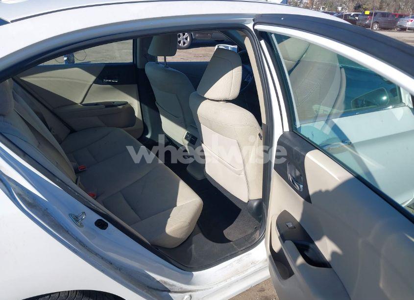 Photo 8 of 2016 Honda Accord EX (VIN 1HGCR2F70GA154944)