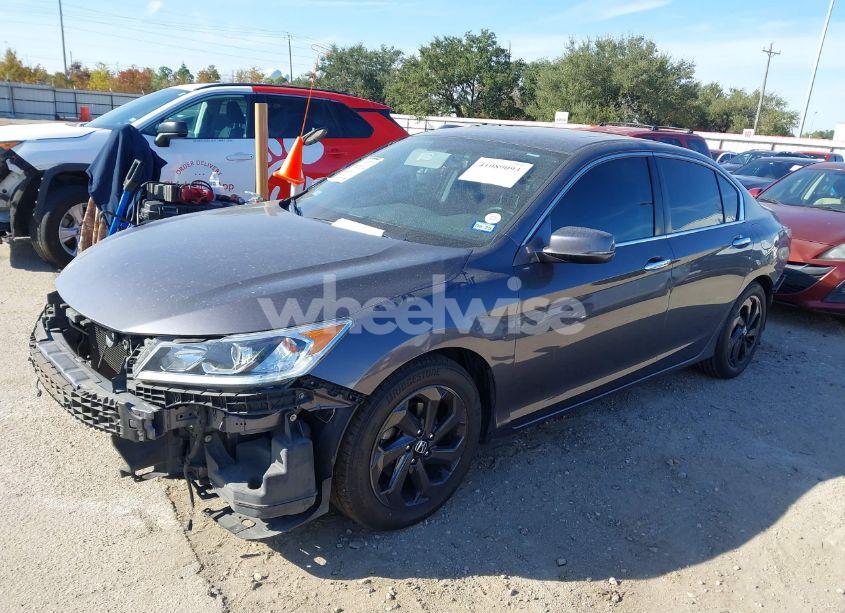 Photo 2 of 2016 Honda Accord EX (VIN 1HGCR2F70GA215760)