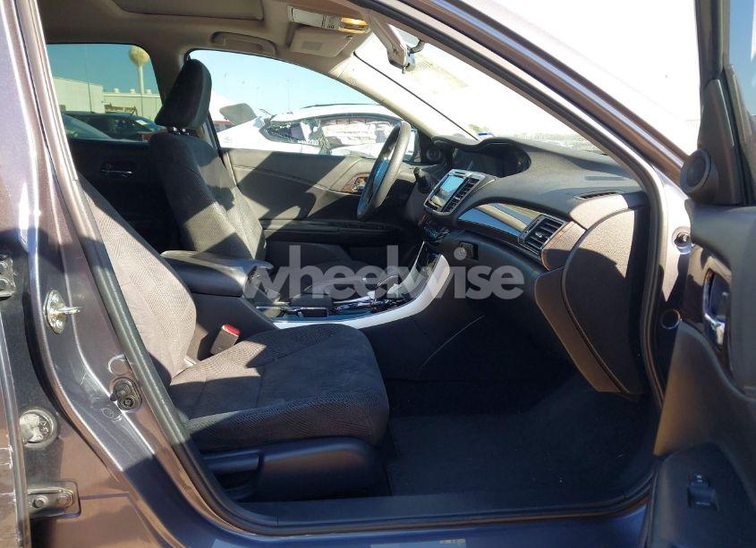 Photo 5 of 2016 Honda Accord EX (VIN 1HGCR2F70GA215760)