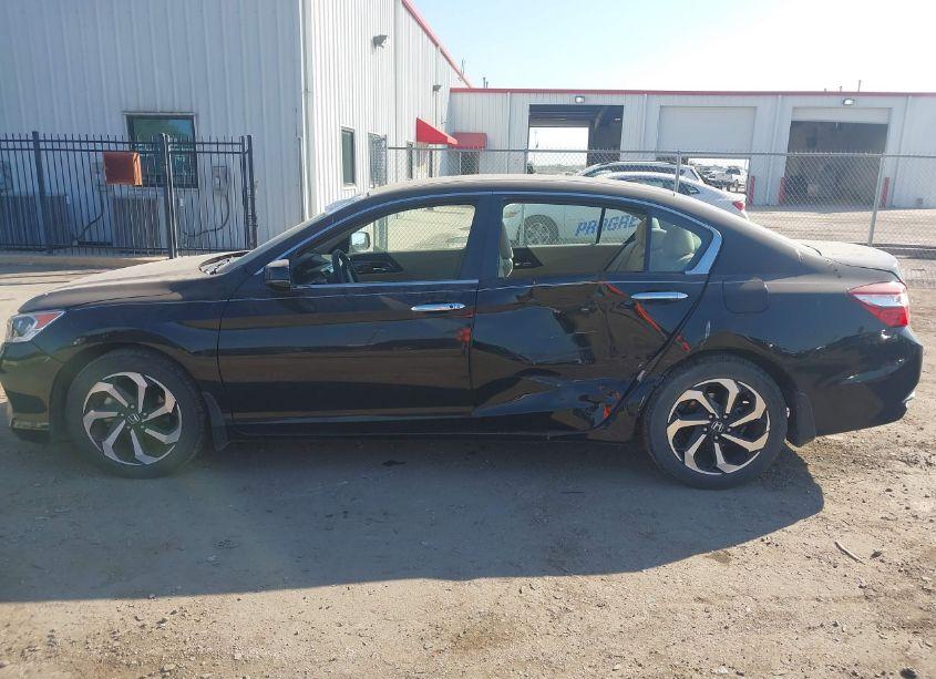 Photo 15 of 2017 Honda Accord EX (VIN 1HGCR2F70HA171891)