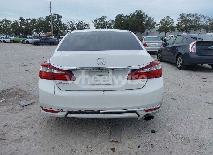 Photo 16 of 2017 Honda Accord EX (VIN 1HGCR2F70HA211189)
