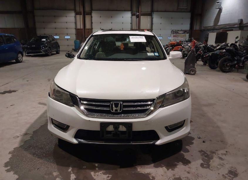 Photo 12 of 2013 Honda Accord EX (VIN 1HGCR2F71DA017894)