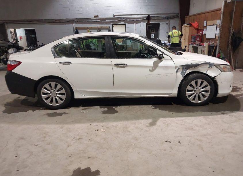 Photo 13 of 2013 Honda Accord EX (VIN 1HGCR2F71DA017894)
