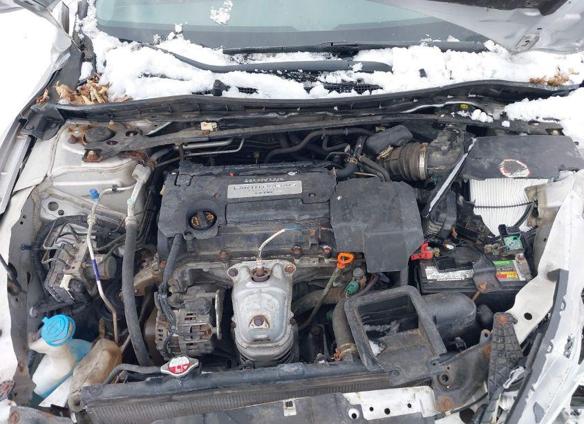 Photo 10 of 2013 Honda Accord EX (VIN 1HGCR2F71DA025669)