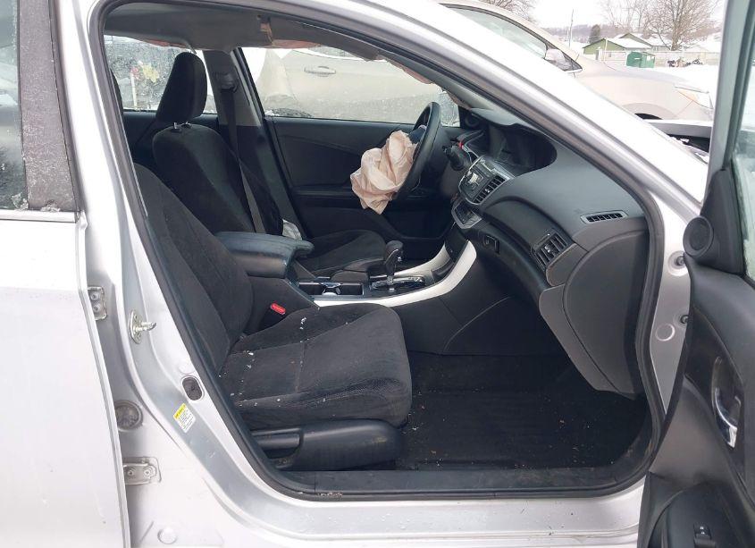 Photo 5 of 2013 Honda Accord EX (VIN 1HGCR2F71DA025669)