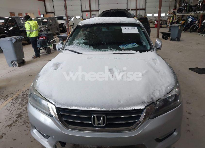 Photo 11 of 2013 Honda Accord EX (VIN 1HGCR2F71DA028961)