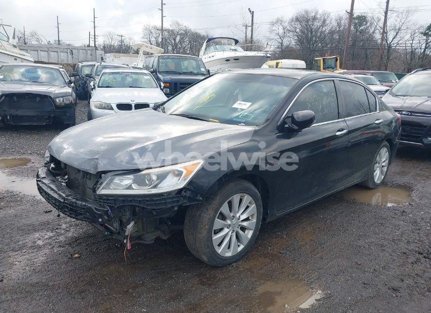 Photo 2 of 2013 Honda Accord EX (VIN 1HGCR2F71DA054623)