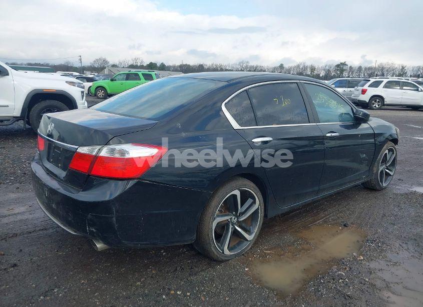 Photo 4 of 2013 Honda Accord EX (VIN 1HGCR2F71DA054623)