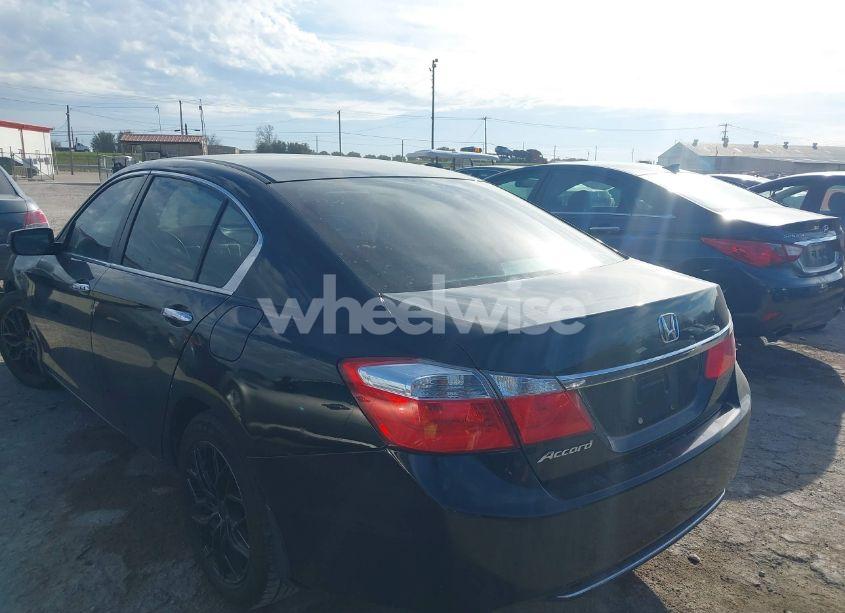 Photo 3 of 2013 Honda Accord EX (VIN 1HGCR2F71DA127120)