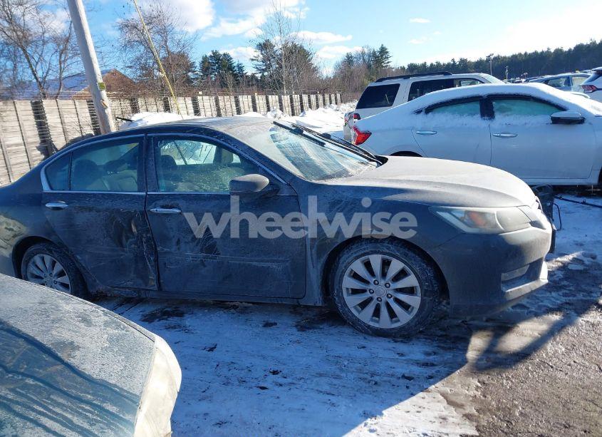 Photo 13 of 2013 Honda Accord EX (VIN 1HGCR2F71DA237875)