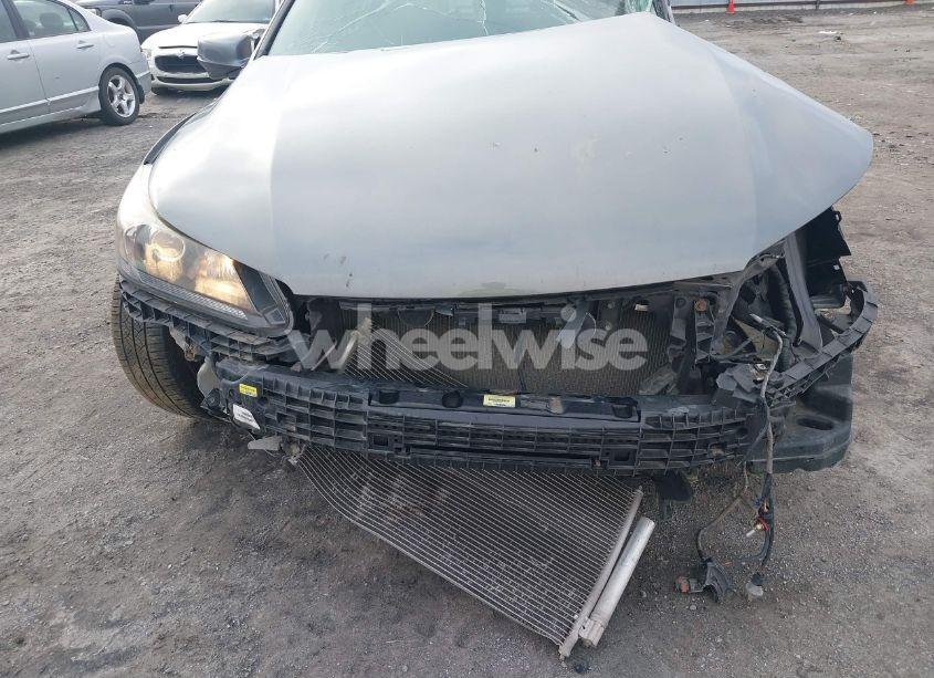Photo 18 of 2015 Honda Accord EX (VIN 1HGCR2F71FA047562)