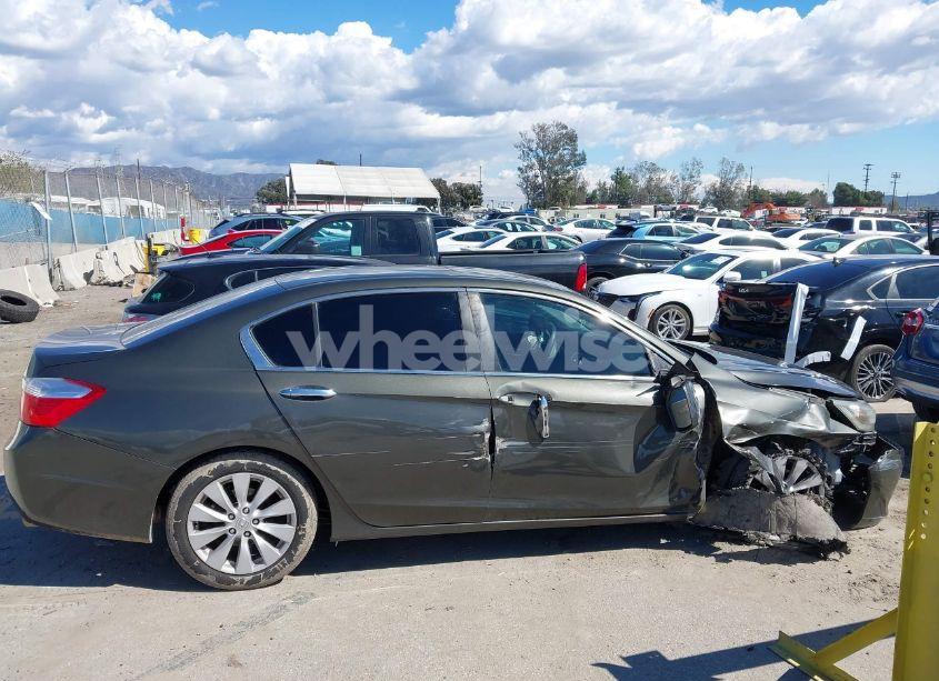 Photo 13 of 2015 Honda Accord EX (VIN 1HGCR2F71FA059162)