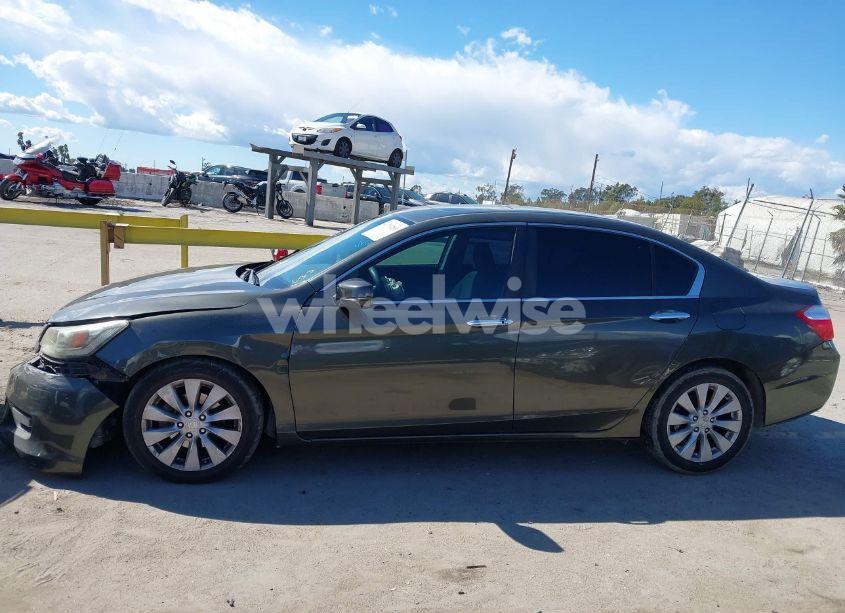 Photo 14 of 2015 Honda Accord EX (VIN 1HGCR2F71FA059162)