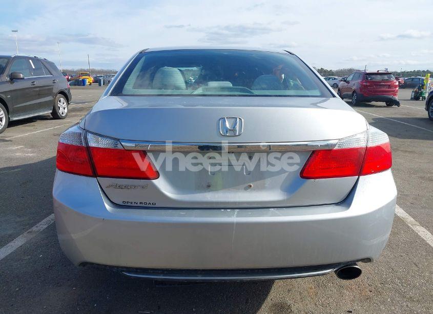 Photo 16 of 2015 Honda Accord EX (VIN 1HGCR2F71FA180242)