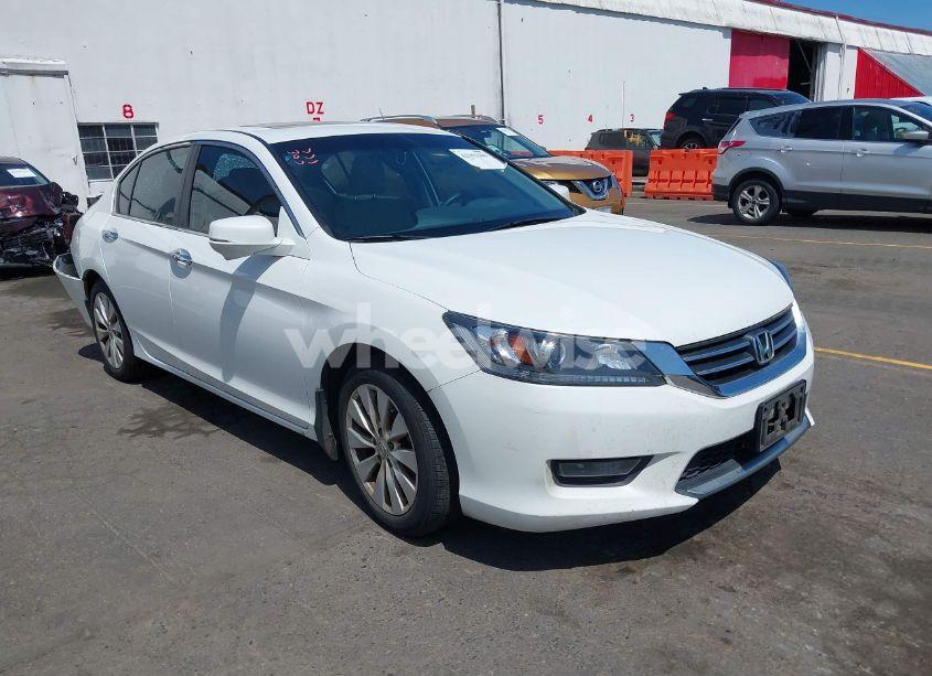 2015 Honda Accord EX (VIN 1HGCR2F71FA183433) main photo