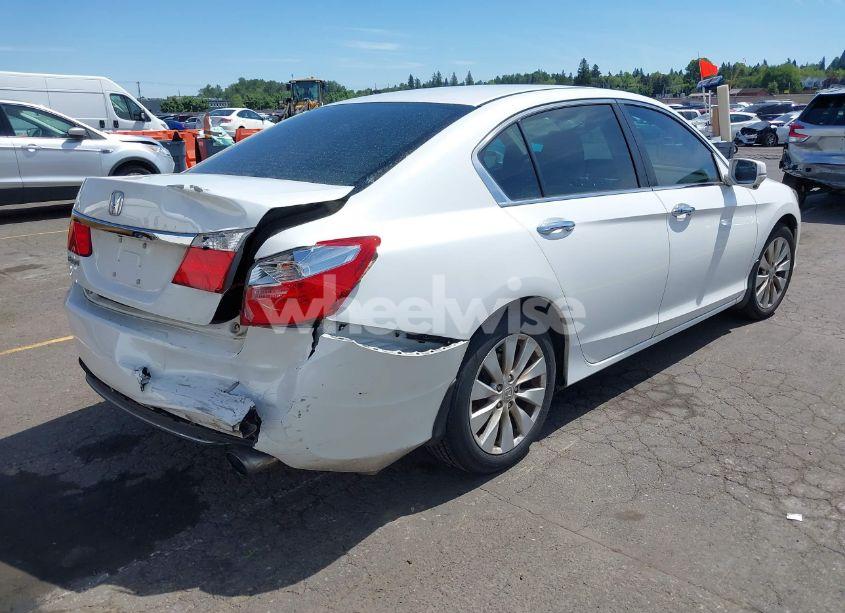 Photo 4 of 2015 Honda Accord EX (VIN 1HGCR2F71FA183433)