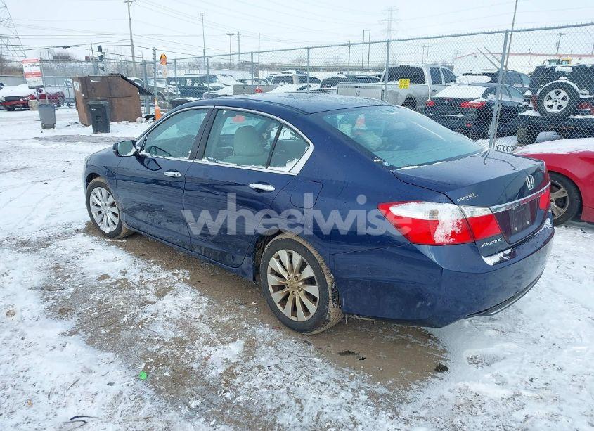 Photo 3 of 2015 Honda Accord EX (VIN 1HGCR2F71FA188731)