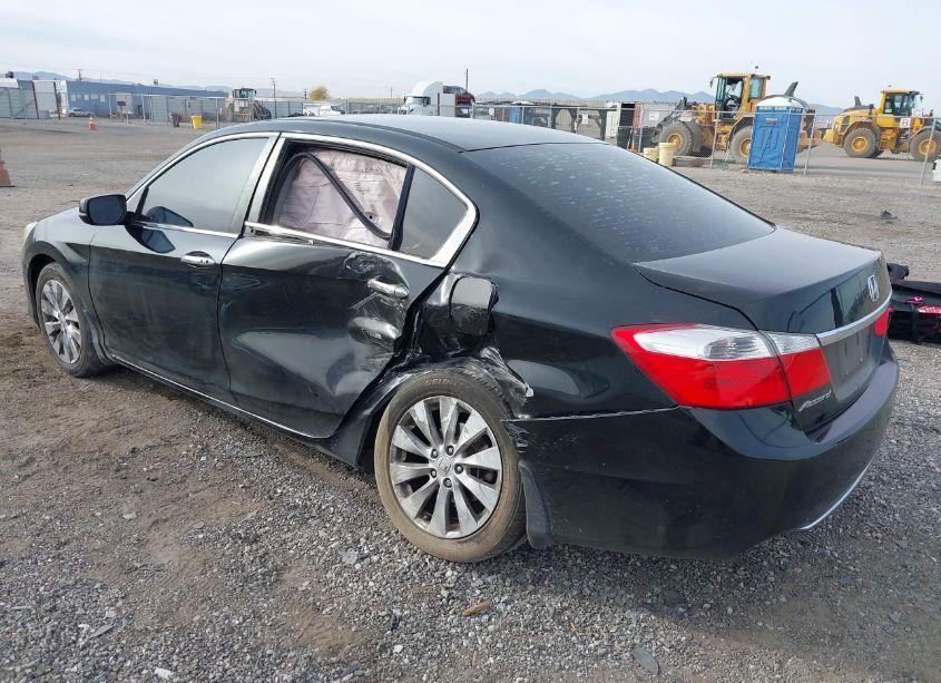 Photo 3 of 2015 Honda Accord EX (VIN 1HGCR2F71FA267686)