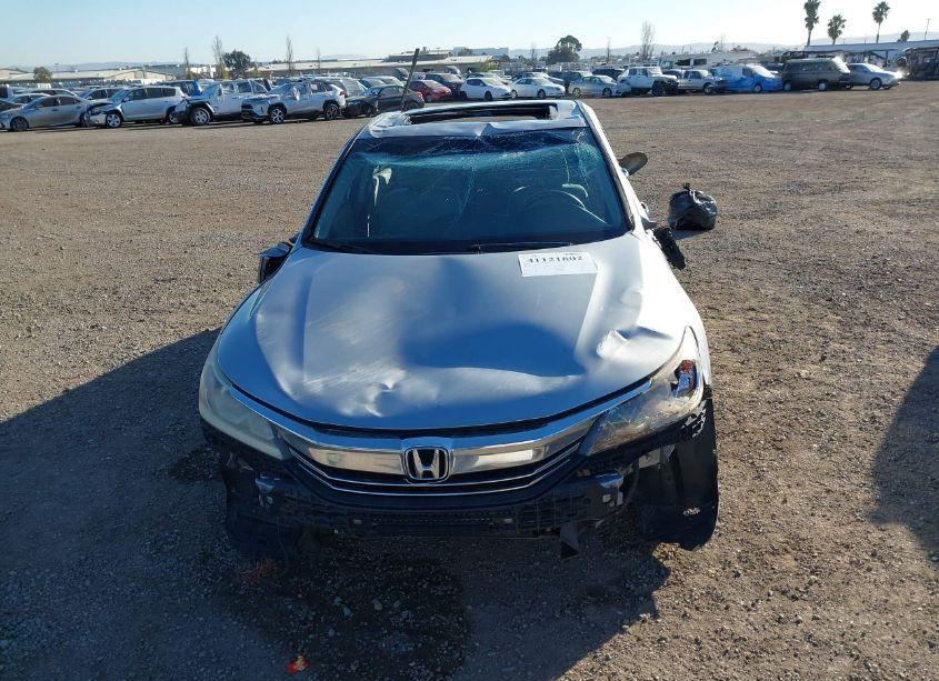 Photo 13 of 2016 Honda Accord EX (VIN 1HGCR2F71GA055310)