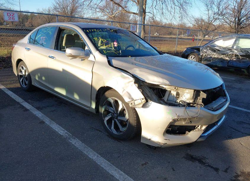 Photo 6 of 2016 Honda Accord EX (VIN 1HGCR2F71GA084001)