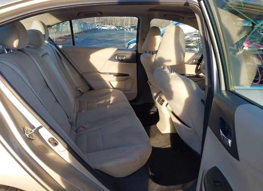 Photo 8 of 2016 Honda Accord EX (VIN 1HGCR2F71GA084001)