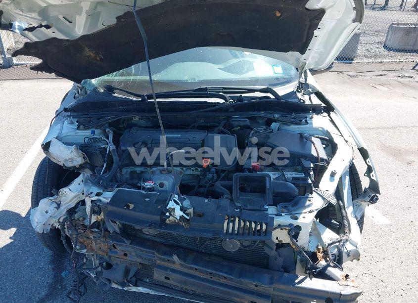 Photo 10 of 2016 Honda Accord EX (VIN 1HGCR2F71GA156346)