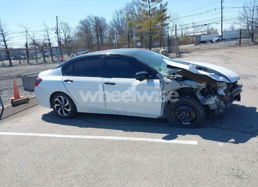 Photo 13 of 2016 Honda Accord EX (VIN 1HGCR2F71GA156346)