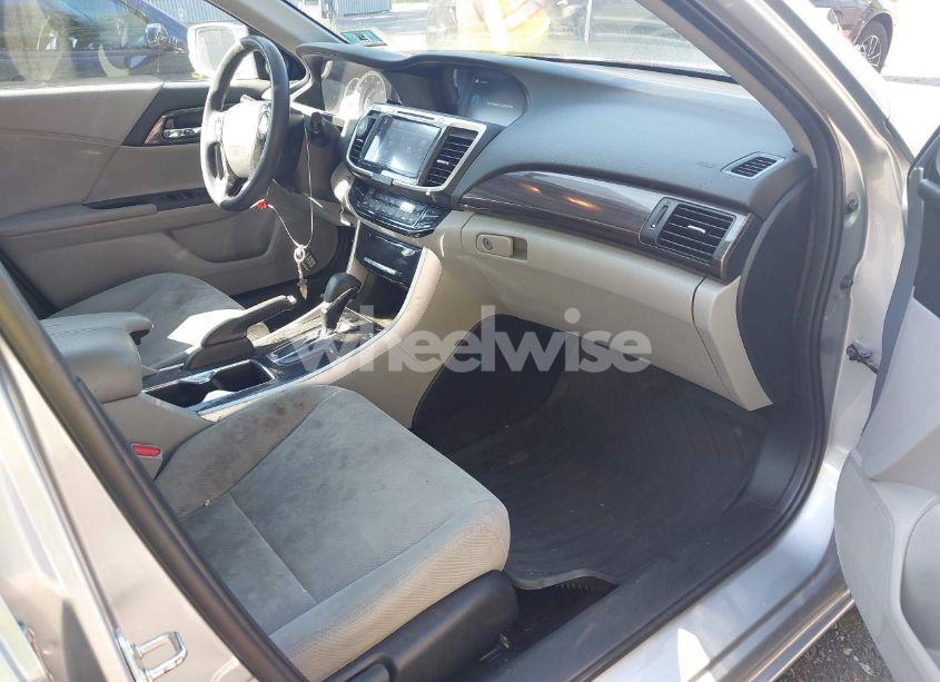 Photo 5 of 2016 Honda Accord EX (VIN 1HGCR2F71GA178668)