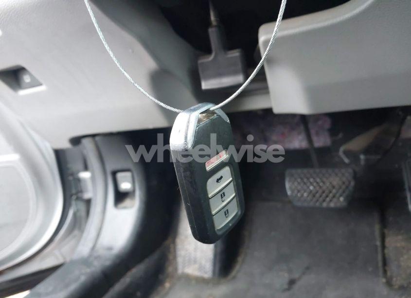 Photo 11 of 2013 Honda Accord EX (VIN 1HGCR2F72DA042108)