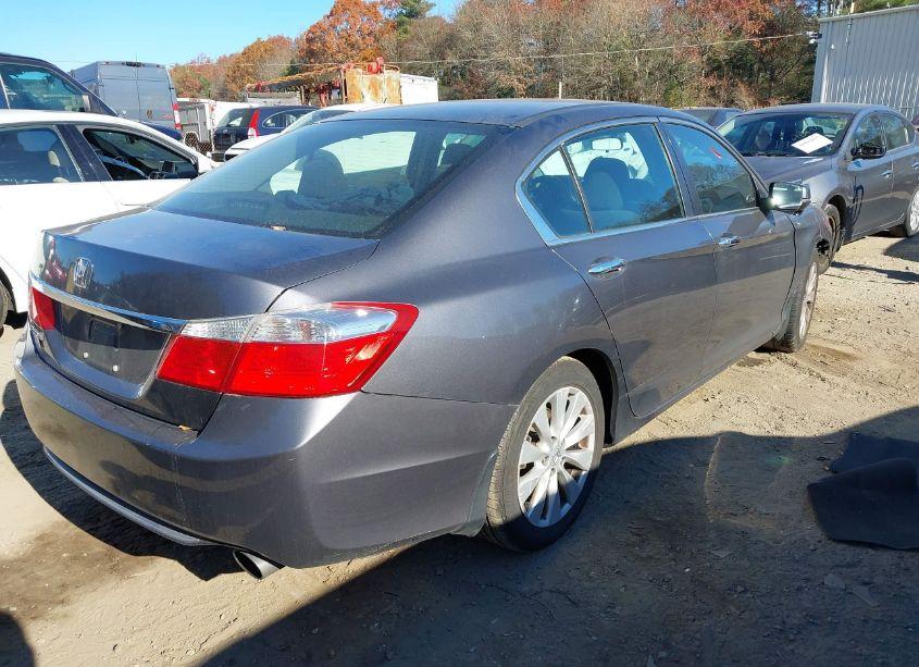 Photo 4 of 2013 Honda Accord EX (VIN 1HGCR2F72DA062388)