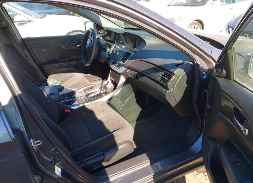 Photo 5 of 2013 Honda Accord EX (VIN 1HGCR2F72DA062388)