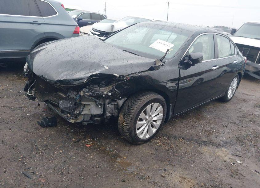 Photo 2 of 2013 Honda Accord EX (VIN 1HGCR2F72DA089042)